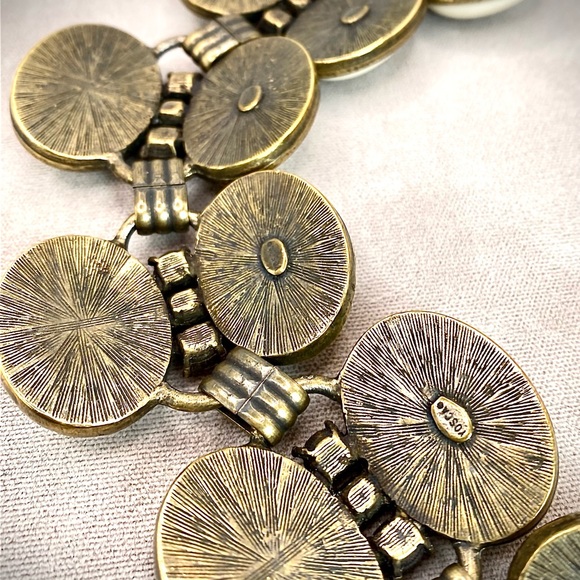 Vintage Gerard Yosca brass Tone Lucite Cabochons with crystals 6 panel Bracelet - Picture 5 of 8